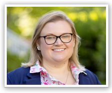 Picture of Rachelle Cline